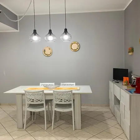 Апартаменты “l' Angolo Dei Sogni” *